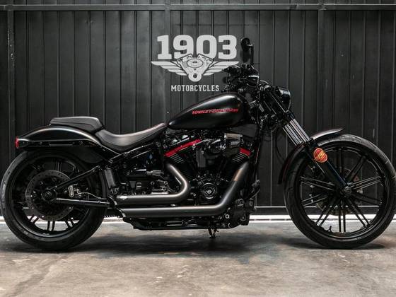 HARLEY-DAVIDSON SOFTAIL BREAKOUT 114 